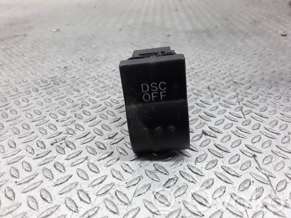 Mazda 3 I ESP (stability program) switch 
