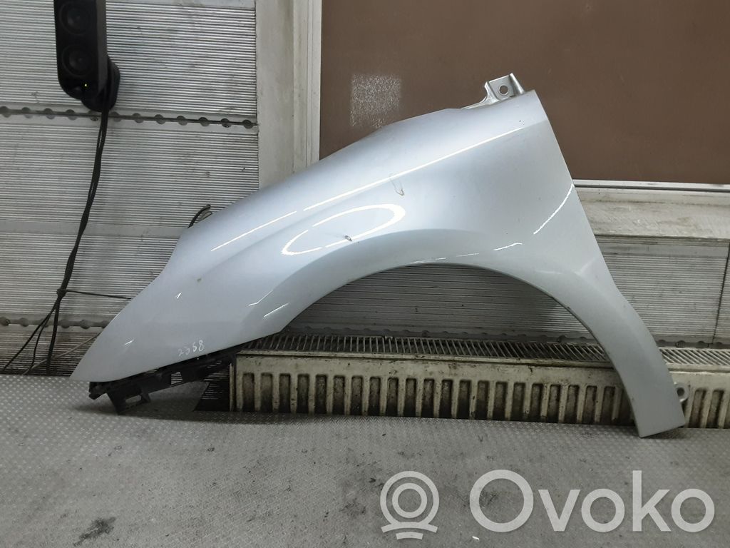 Citroen C4 I Sparnas 