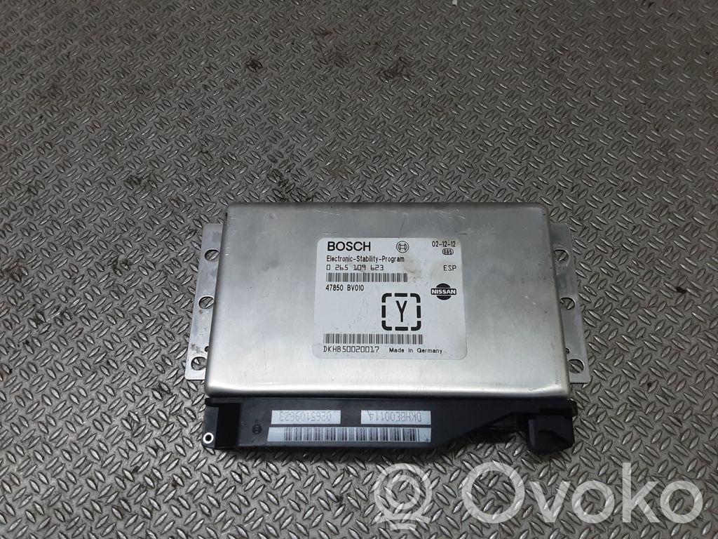 Nissan Primera ESP (stability system) control unit 