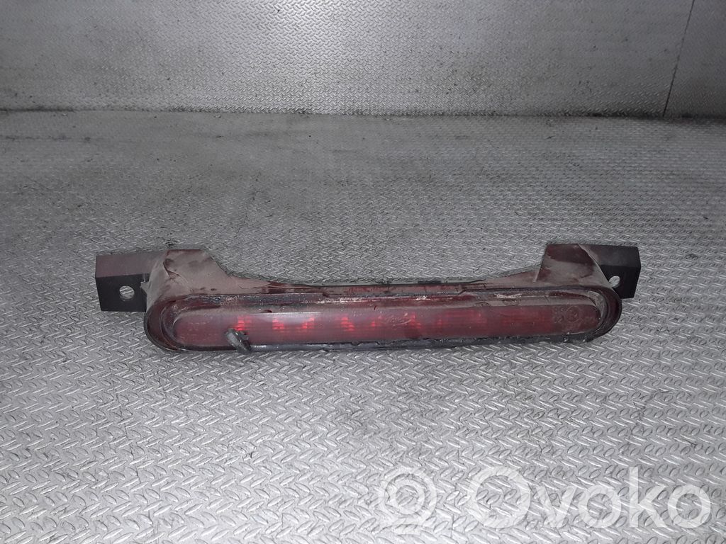 Ford Focus Third/center stoplight 