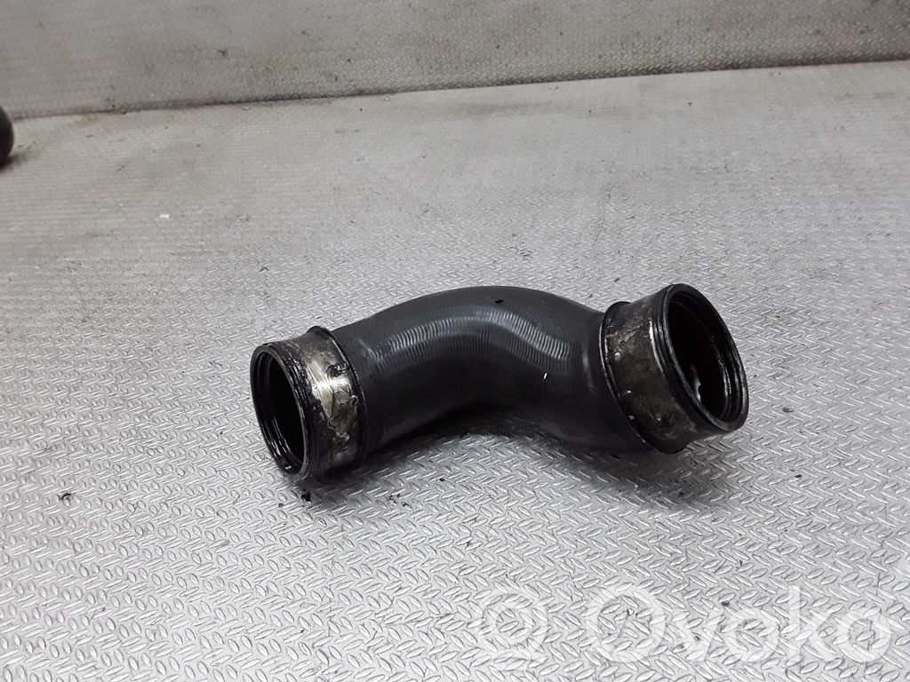 Mercedes-Benz E W211 Tubo flessibile intercooler