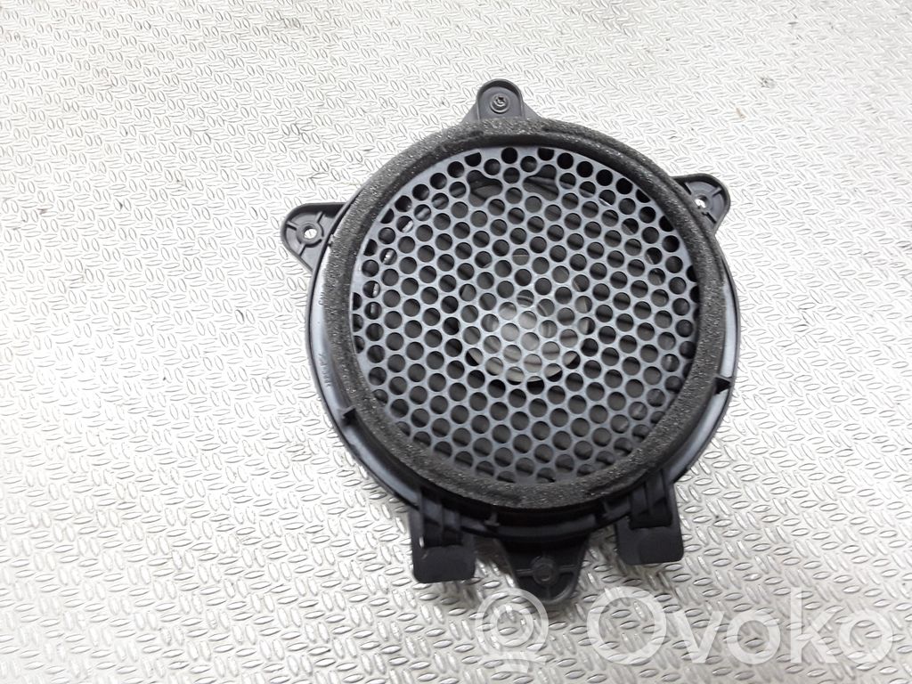Chrysler Pacifica Front door speaker 