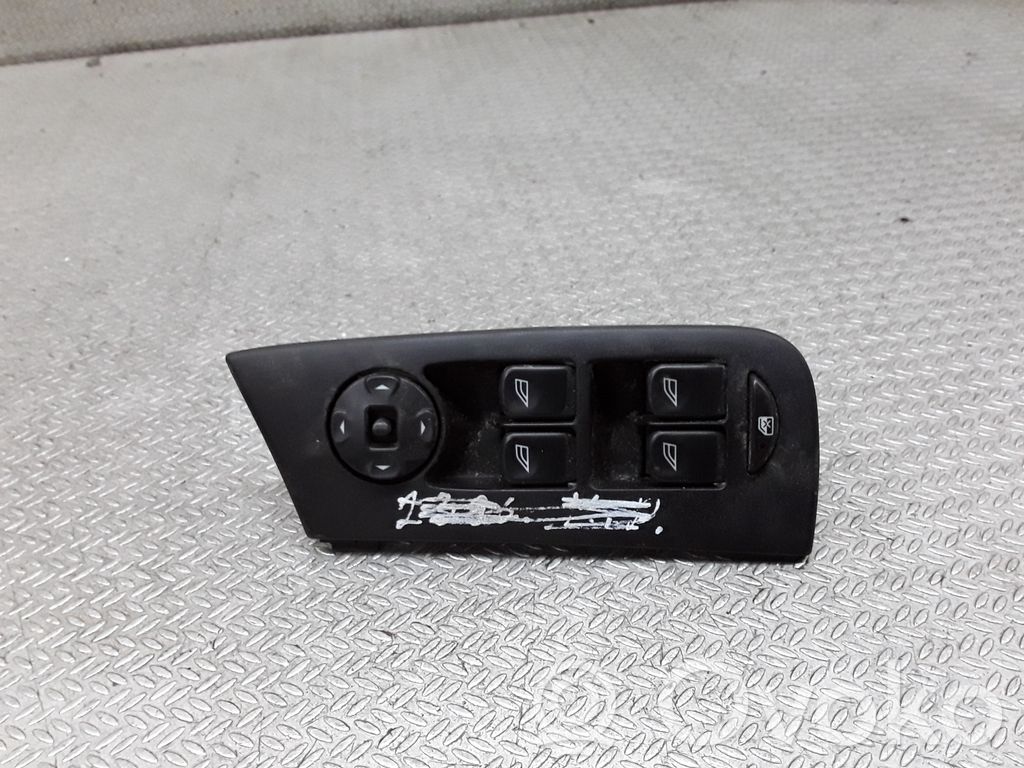Interruptor del elevalunas eléctrico   1X4314A132AD