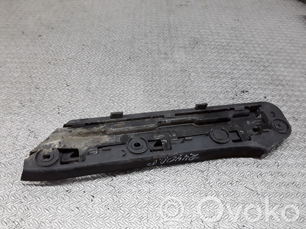 Front bumper mounting bracket   1T0807050