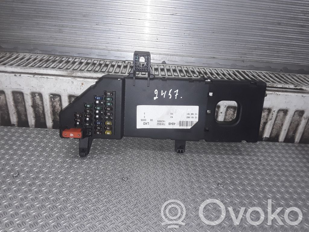 Opel Vectra C Fuse module 