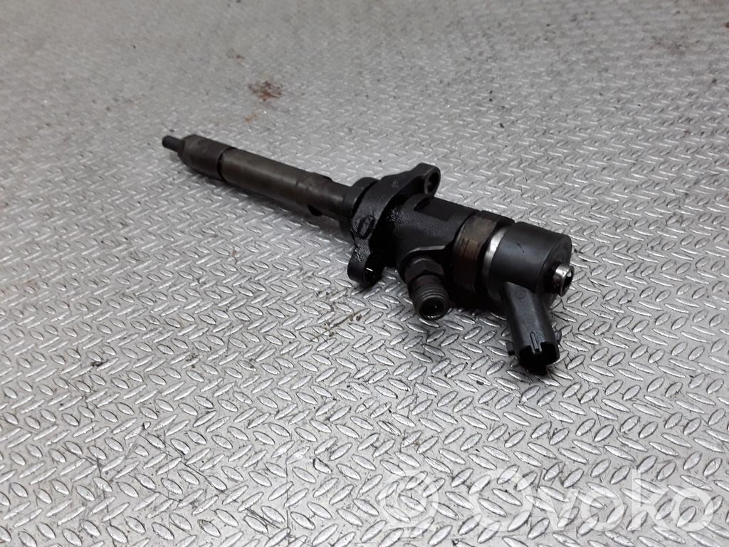 Inyector de combustible   0445110239