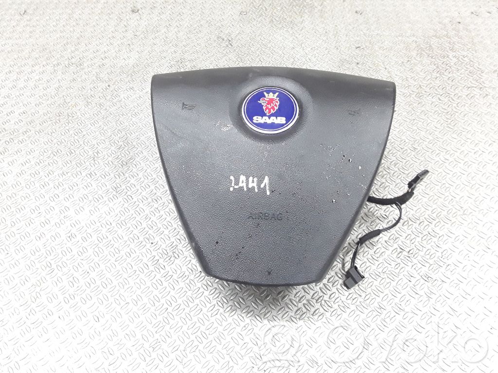 Steering wheel airbag