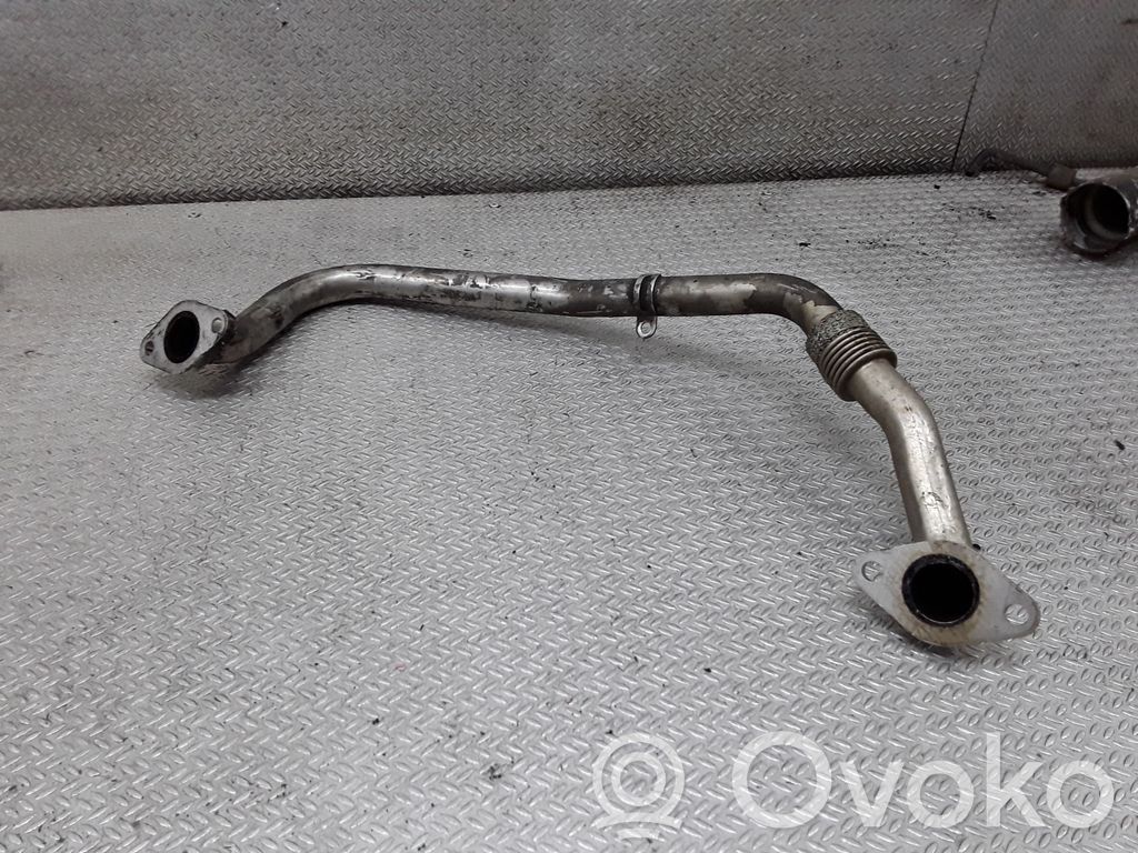 Volkswagen Touran I Conductă/furtun supapă EGR 