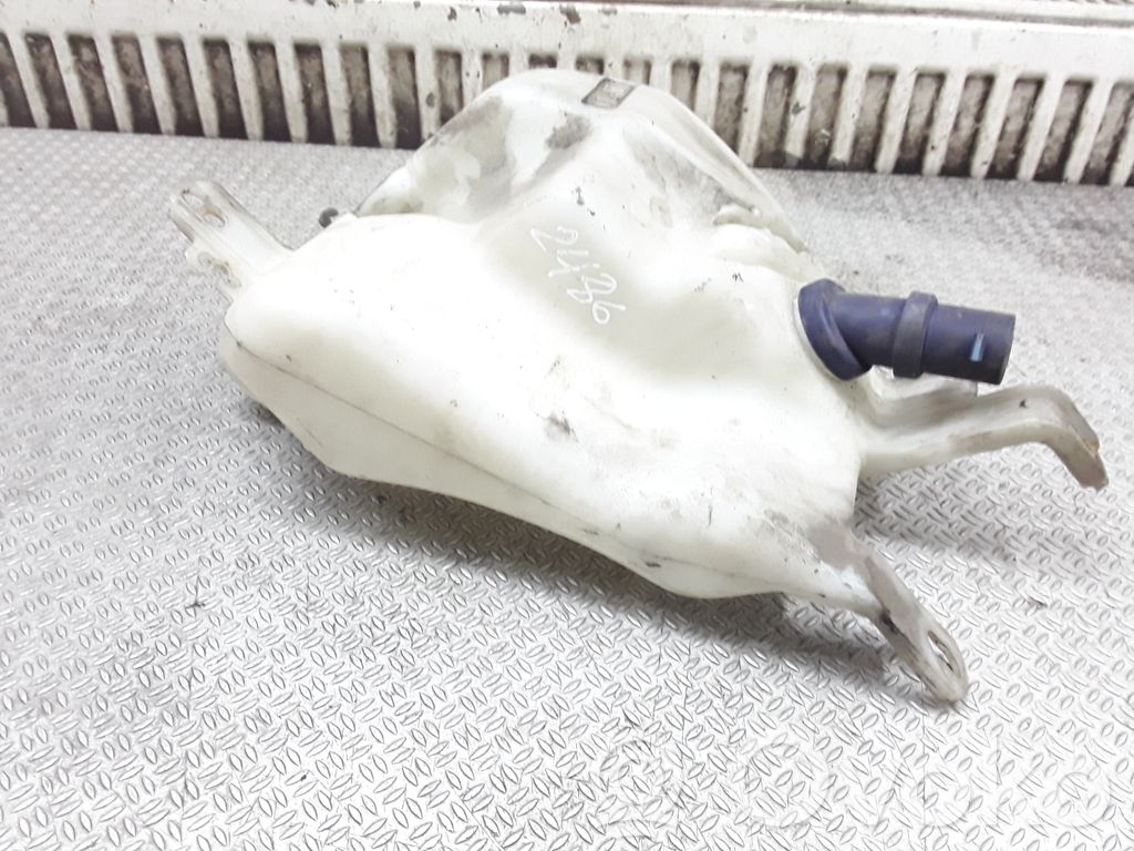 Alfa Romeo GT Réservoir de liquide lave-glace
