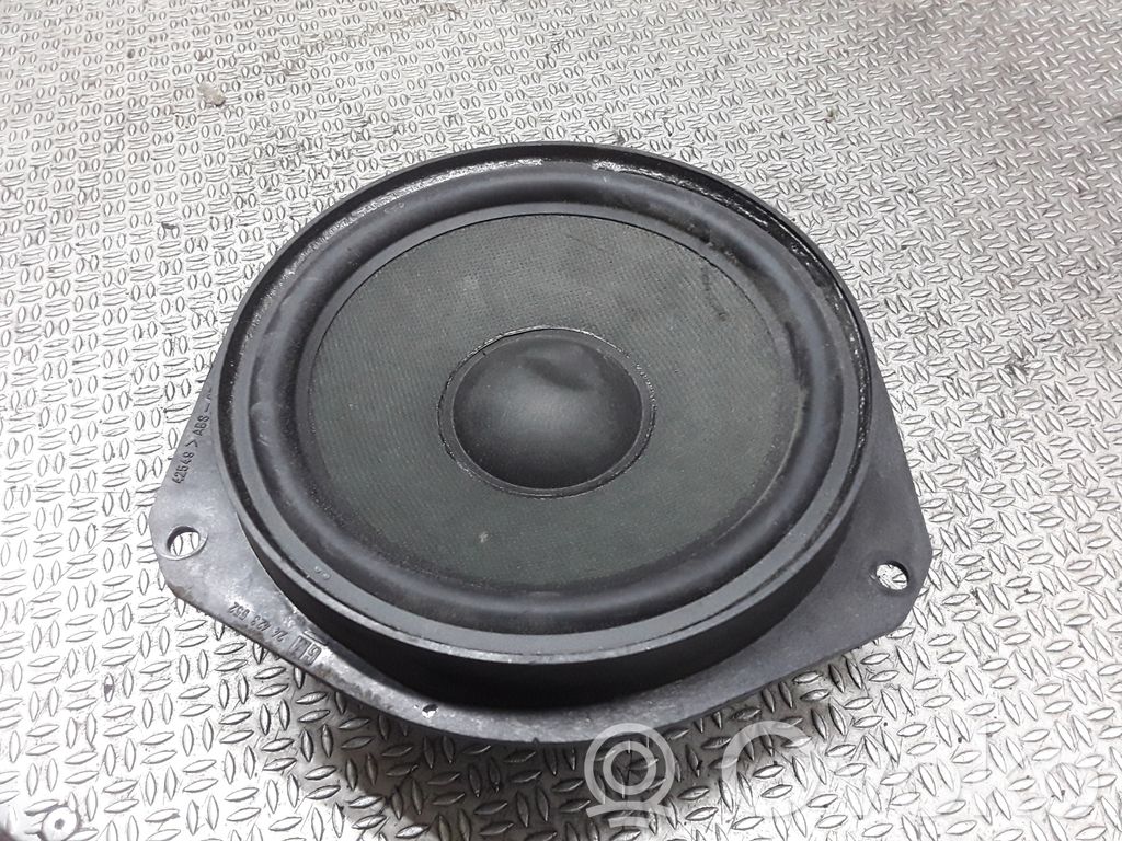Takaoven kaiutin   24423552