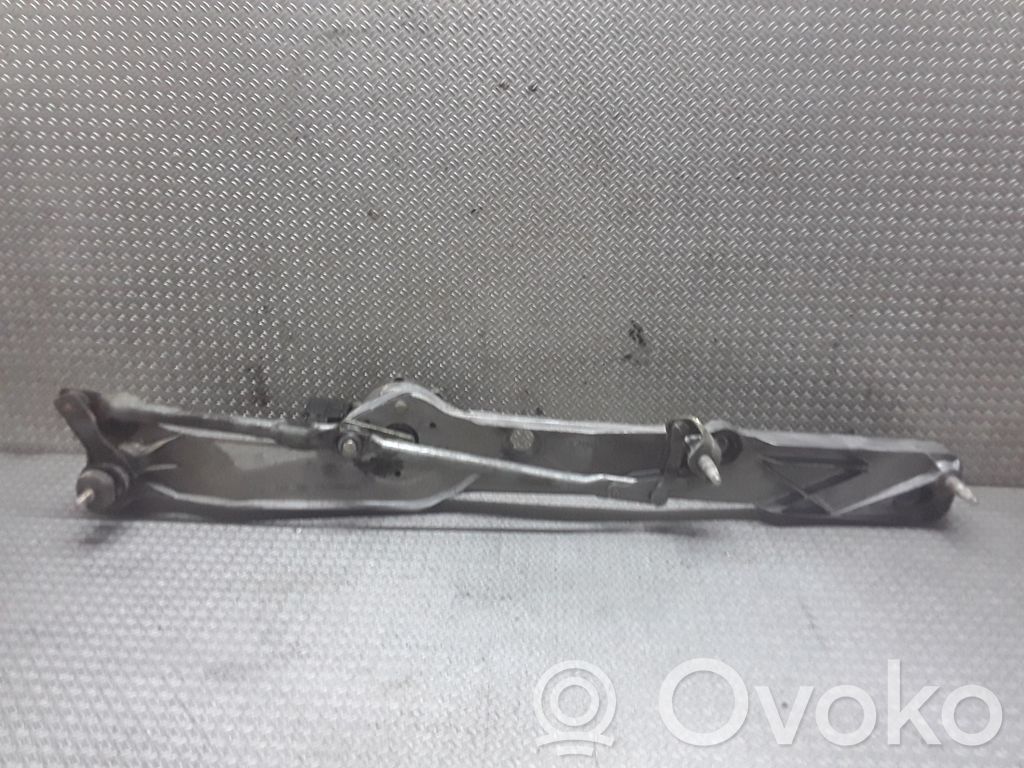 BMW 5 E39 Front wiper linkage and motor 