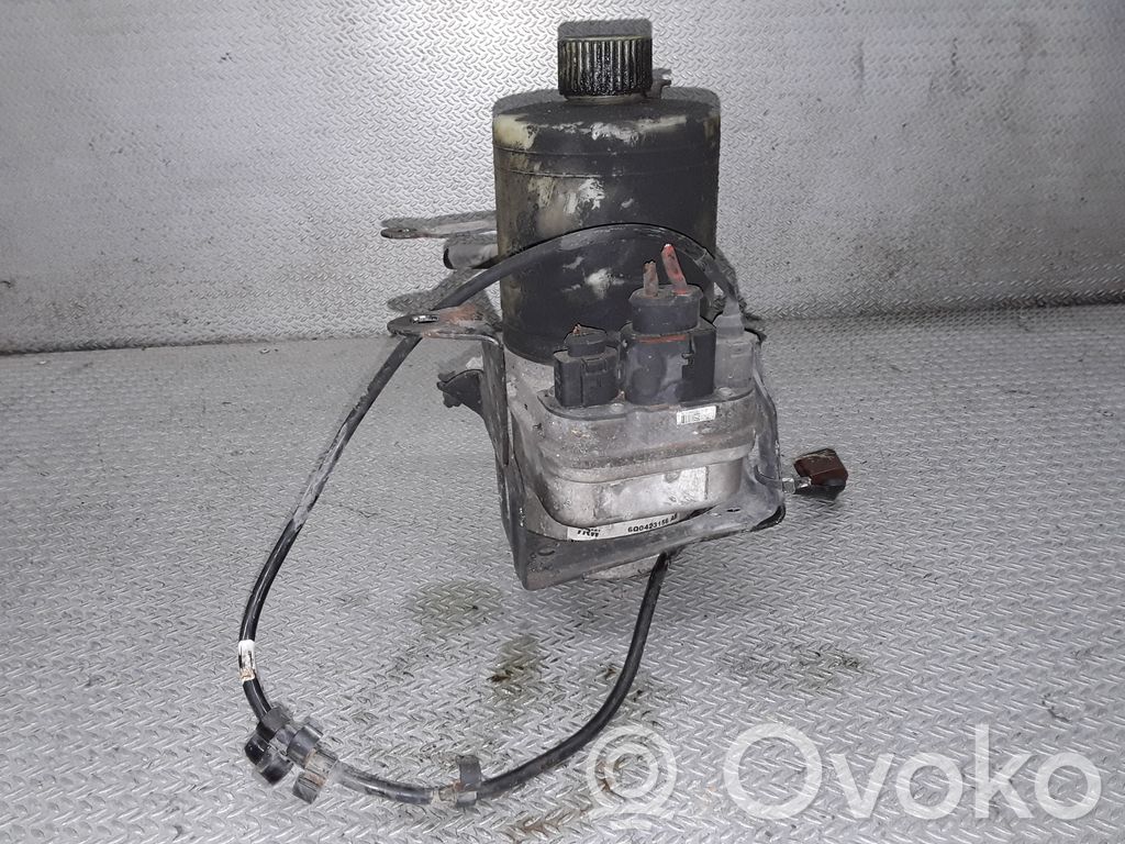 Volkswagen Polo IV 9N3 Ohjaustehostimen sähköpumppu 