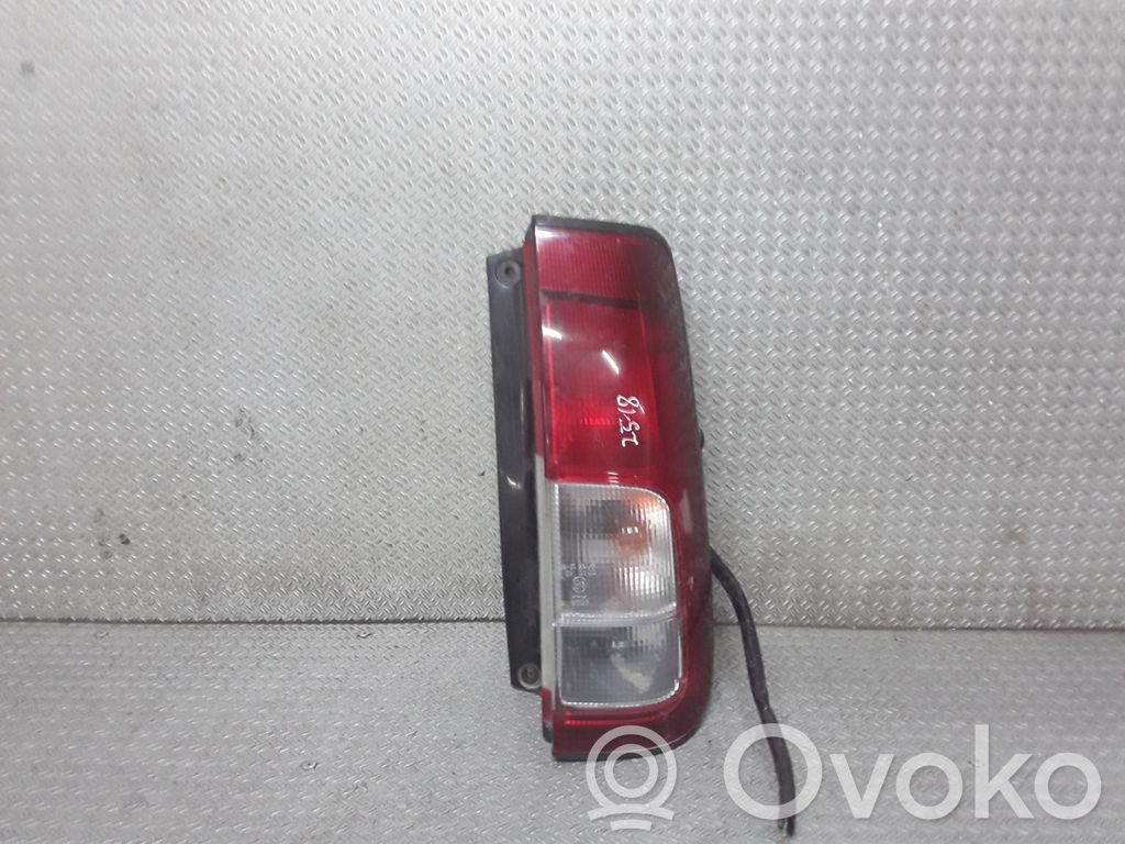 Suzuki Ignis Galinis žibintas kėbule 