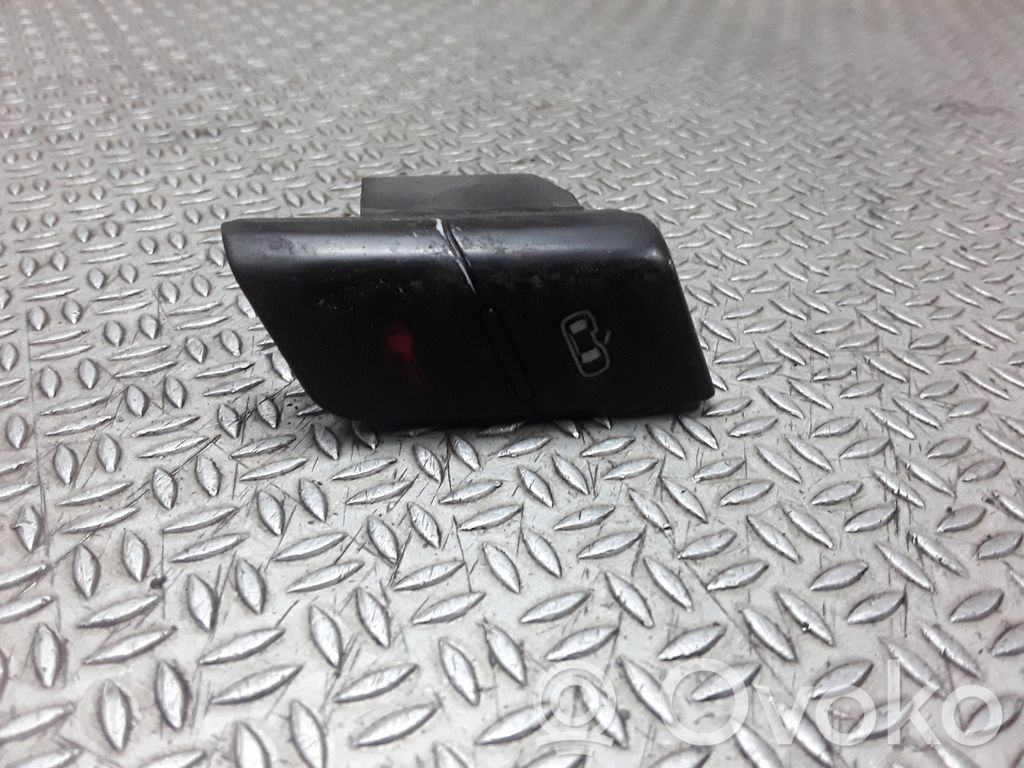 Audi A4 S4 B6 8E 8H Central locking switch button 