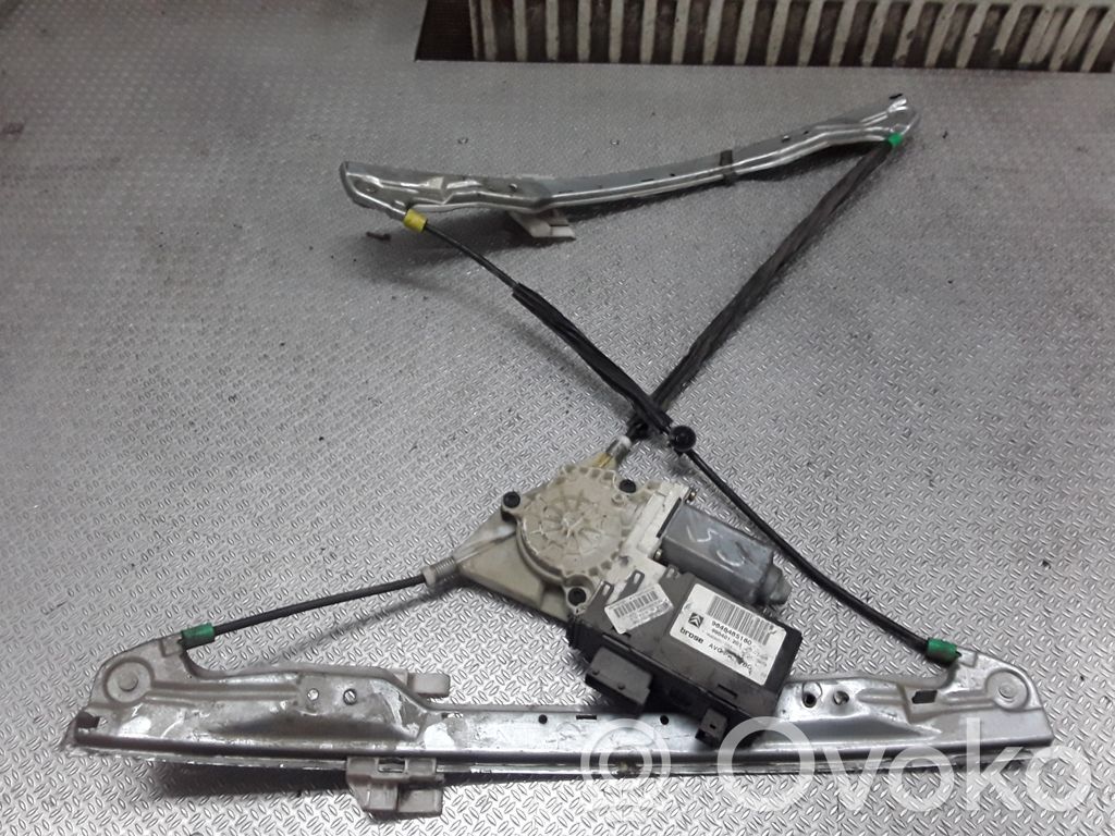 Front door window regulator with motor   990401201