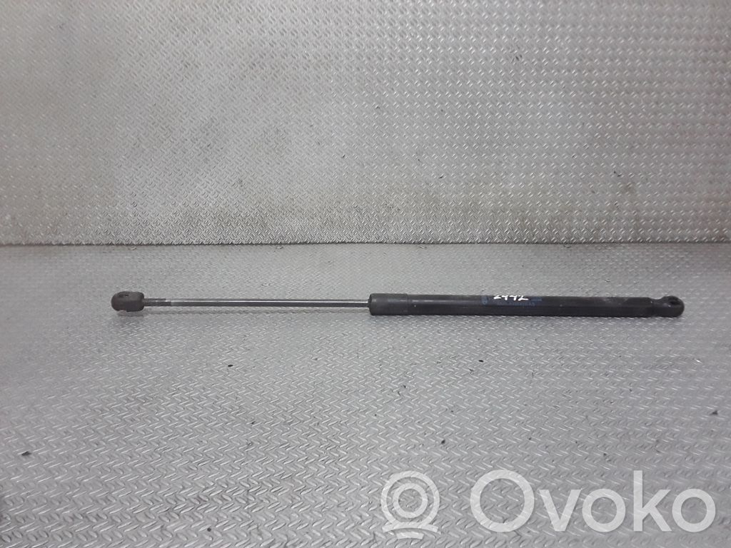 Ford Fiesta Amortizatorius galinio dangčio 