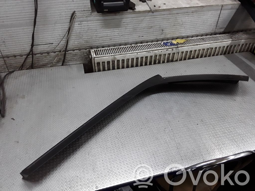 Chrysler Pacifica Roof trim bar molding cover 