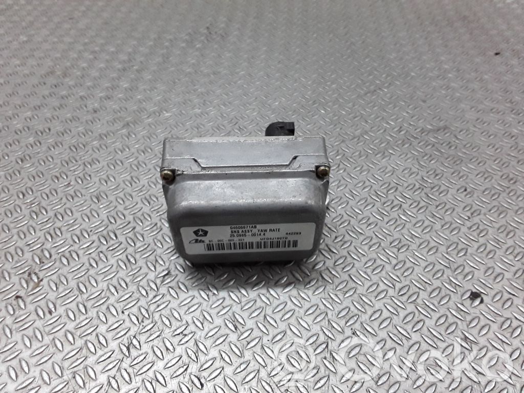 Chrysler 300 - 300C Vakaajan pitkittäiskiihtyvyystunnistin (ESP) 