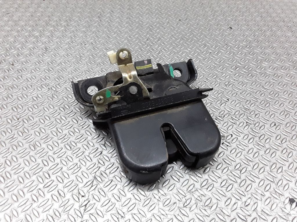 Audi A3 S3 8L Tailgate/trunk/boot lock/catch/latch 