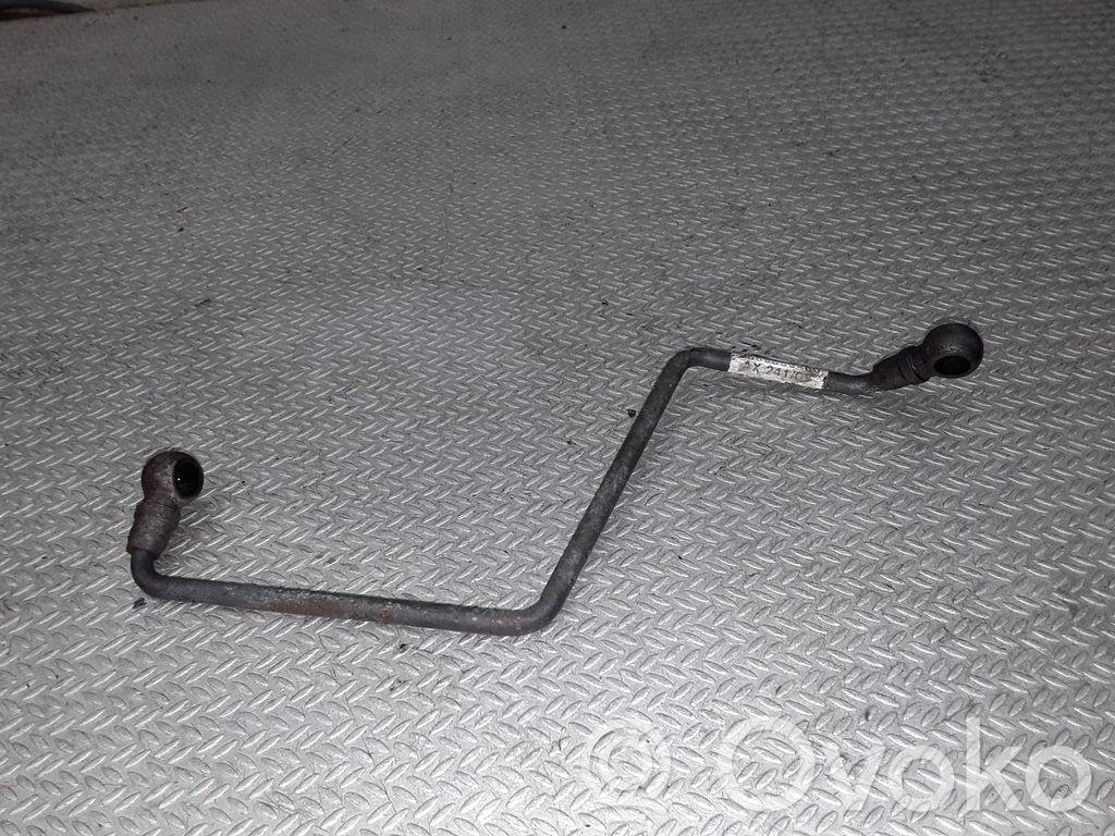 Mazda 2 Turboahtimen öljyletku 
