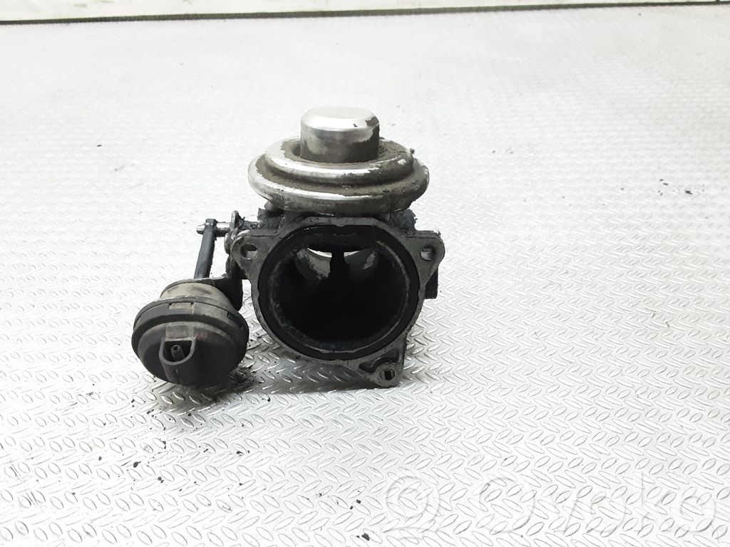 Soupape vanne EGR   038131501AA