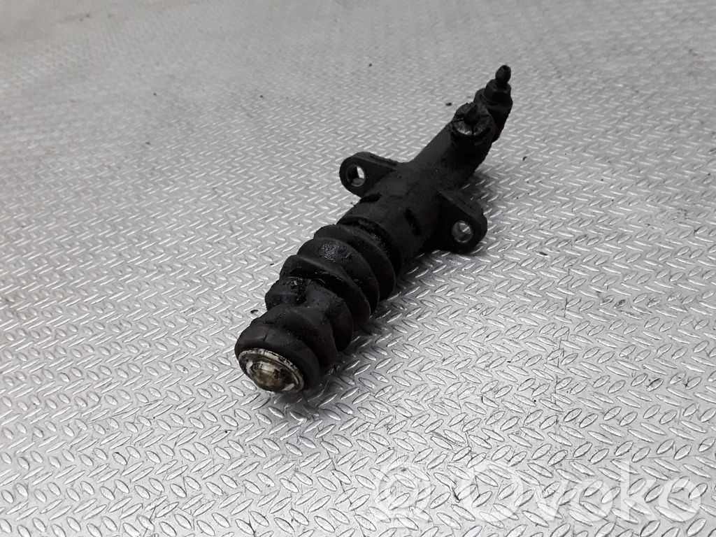 Citroen C4 I Kytkimen apusylinteri 