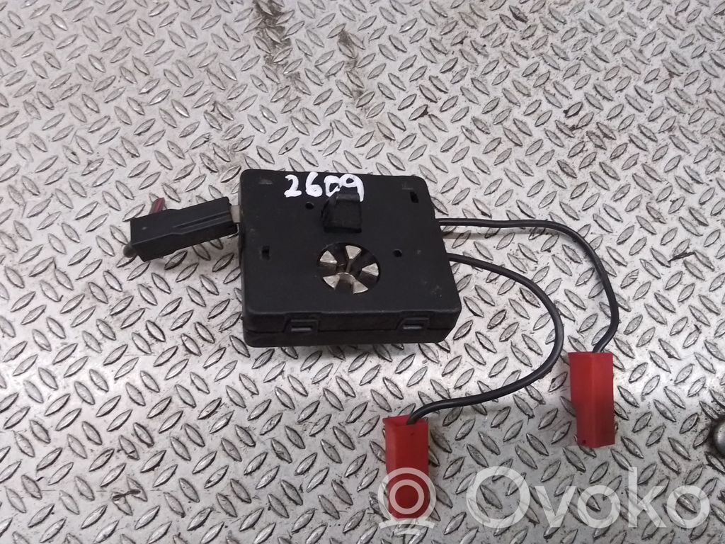 Amplificateur d'antenne   31215629