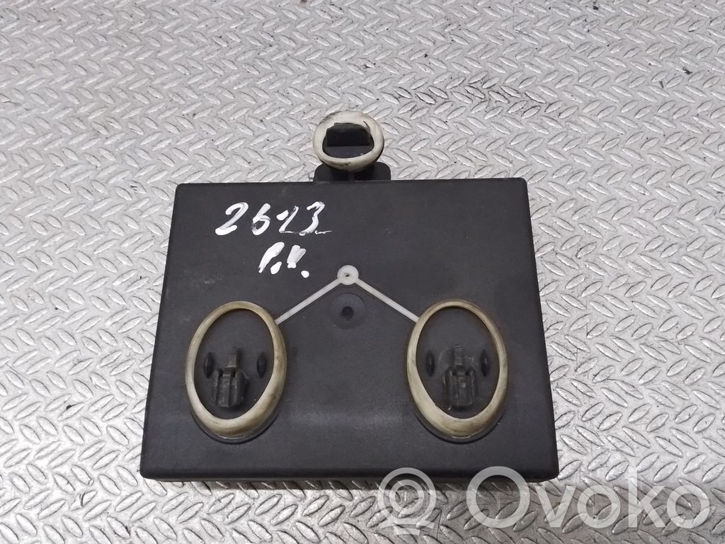 Unidad de control/módulo de la puerta   7N0959793
