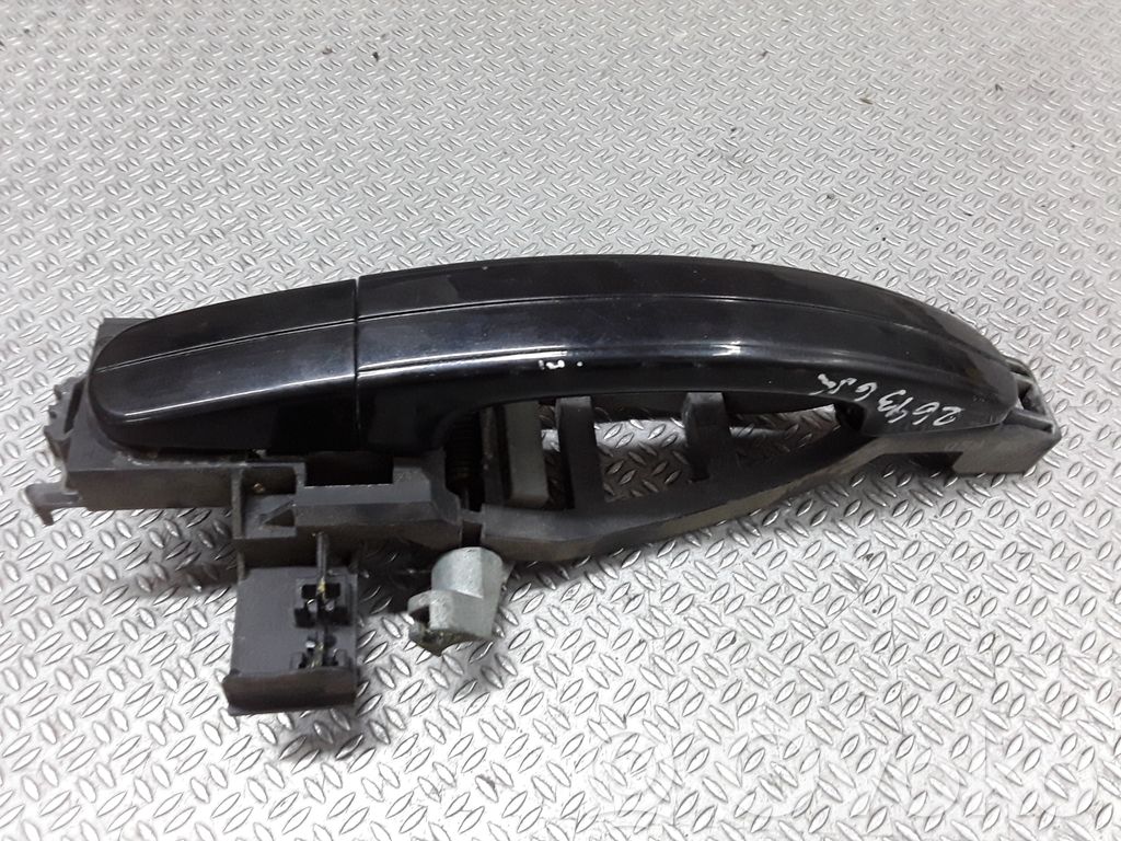 Ford C-MAX I Manecilla externa puerta trasera 