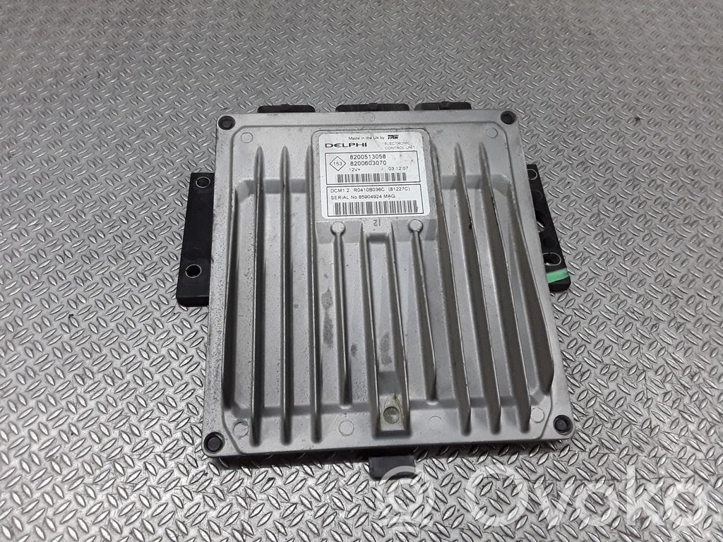 Sterownik / Moduł ECU   8200513058