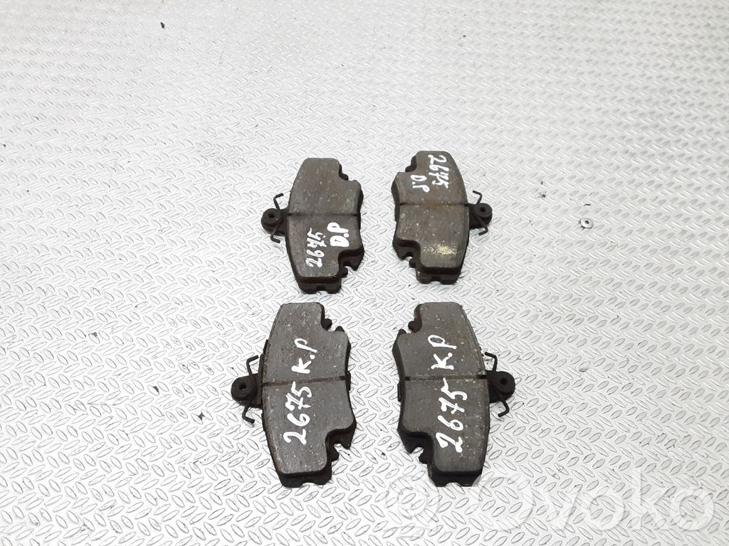 Brake pads (front)