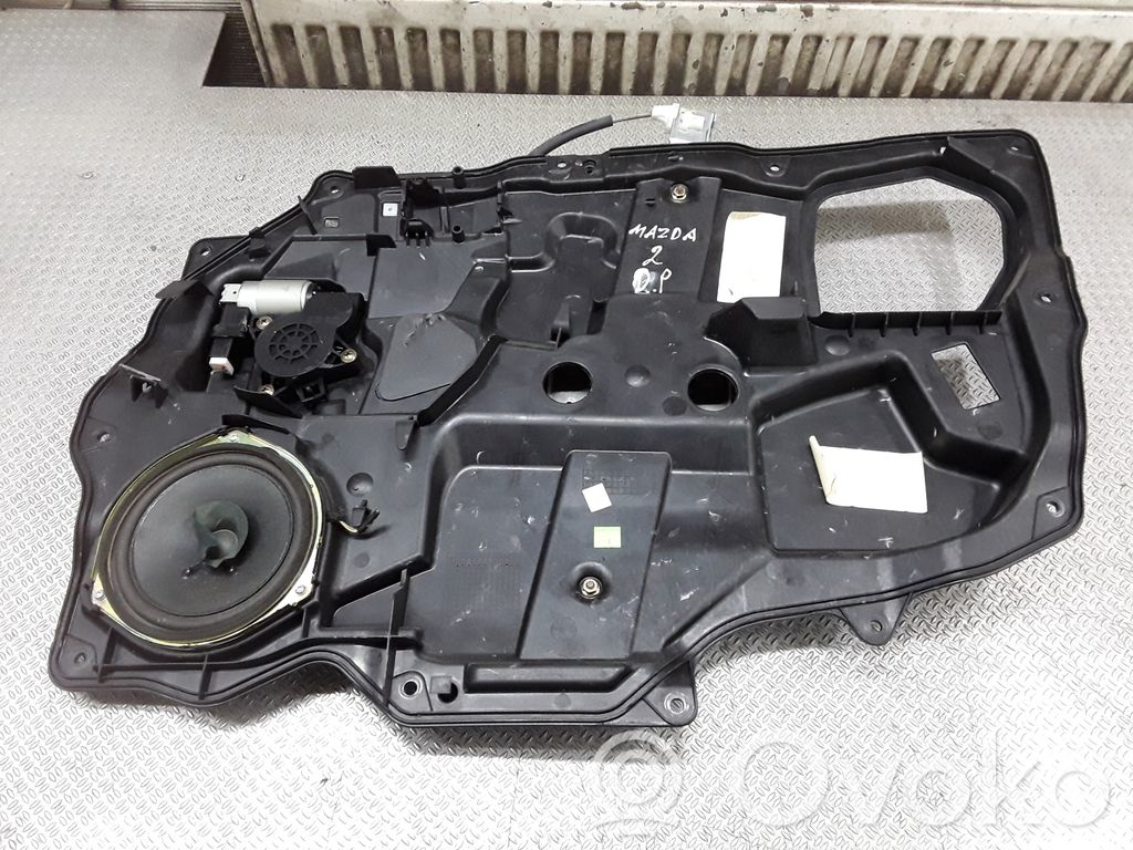 Mazda 2 Front door window regulator with motor 