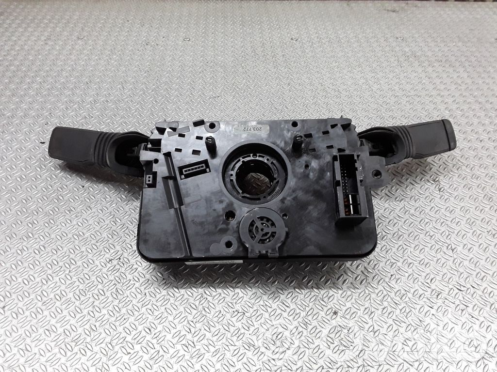 Opel Astra H Interruptor/palanca de limpiador de luz de giro 