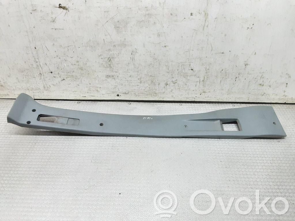 Ford Transit Pilar (B) (superior) 