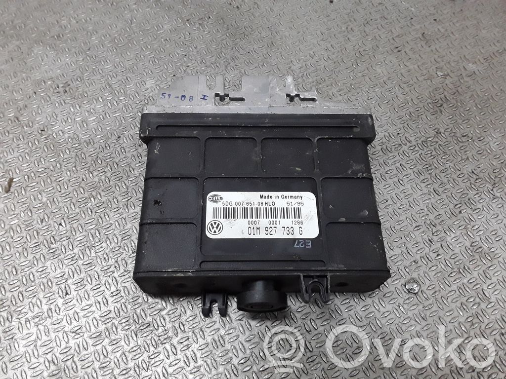 Volkswagen Golf III Gearbox control unit/module 