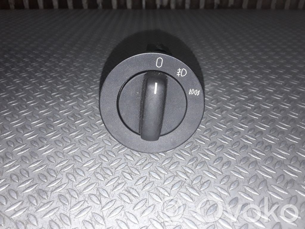BMW 5 E39 Fog light switch 