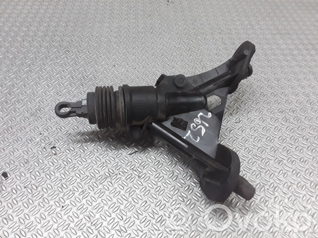 Ford Transit Cilindro maestro de embrague 