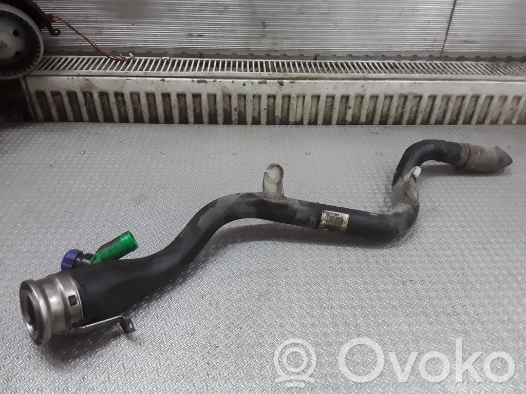 BMW 1 E81 E87 Einfüllstutzen Kraftstofftank 
