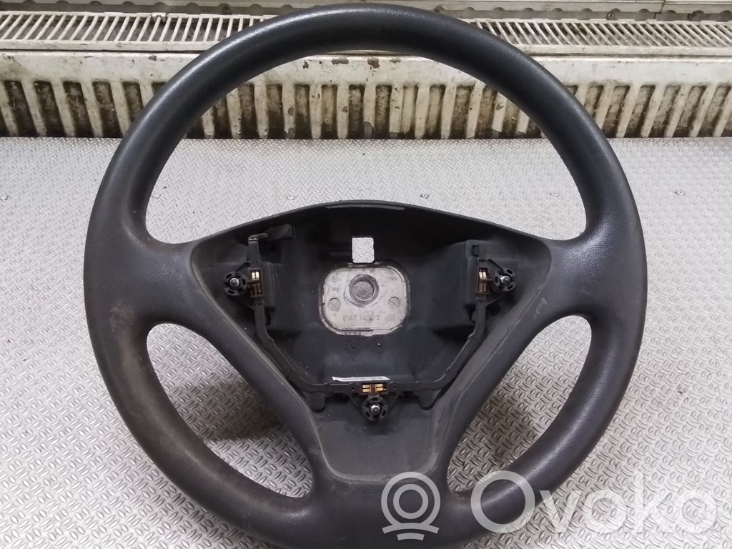 Fiat Stilo Ohjauspyörä 