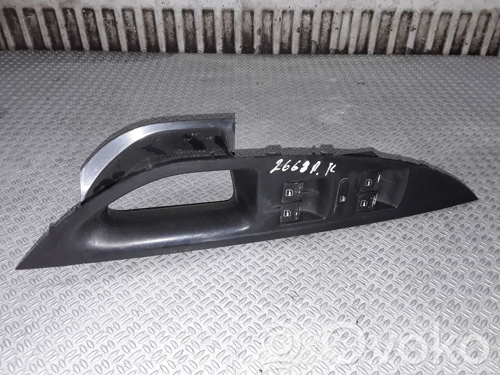 Seat Toledo III (5P) Interruttore di controllo dell’alzacristalli elettrico 