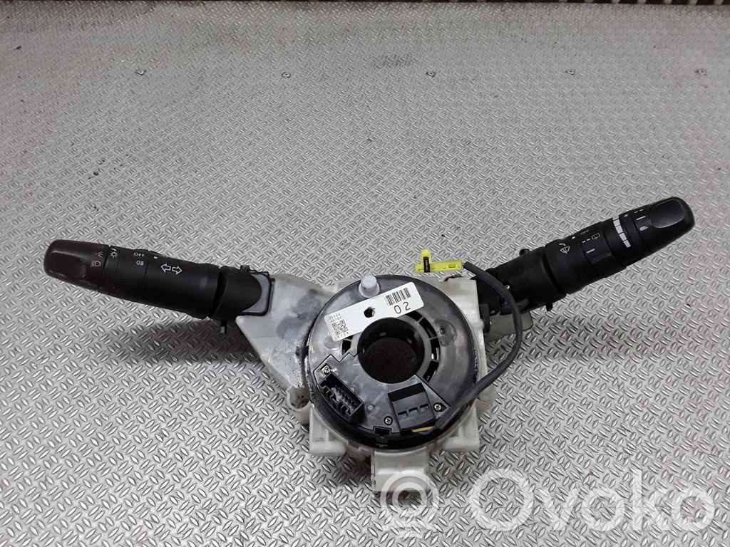 Nissan Micra Interruptor/palanca de limpiador de luz de giro 