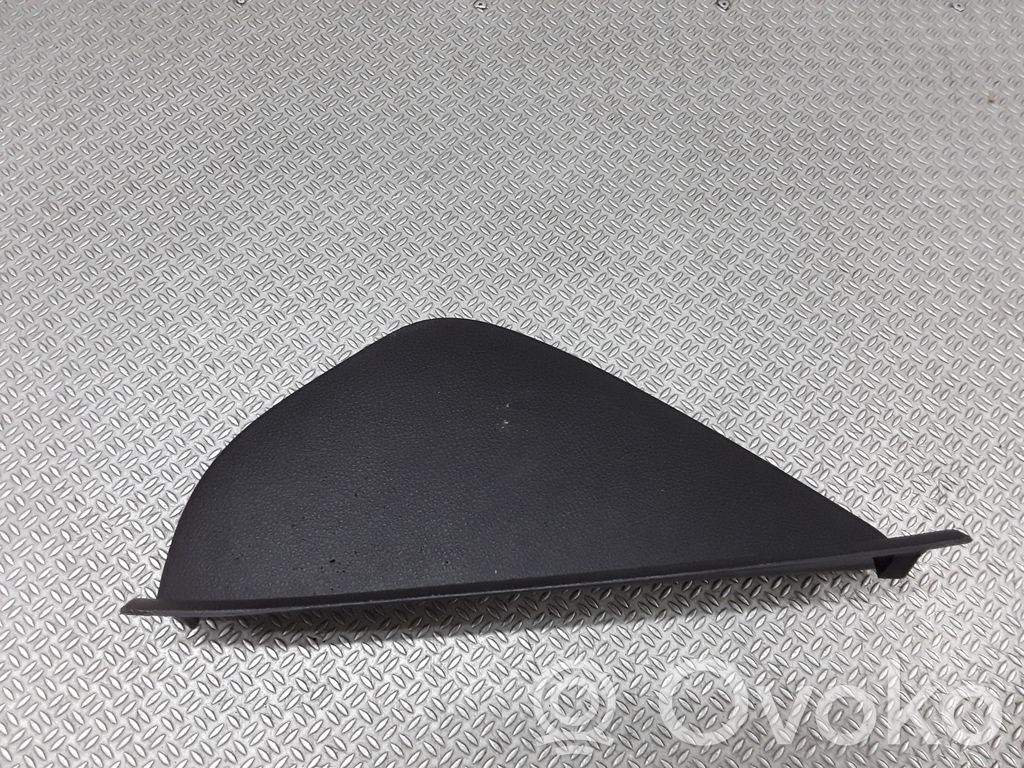 Otros repuestos del interior   5M0858247D