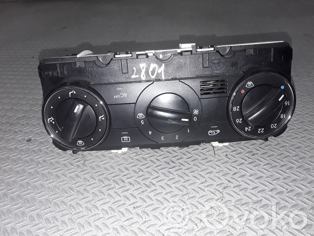 Mercedes-Benz A W169 Panel klimatyzacji 
