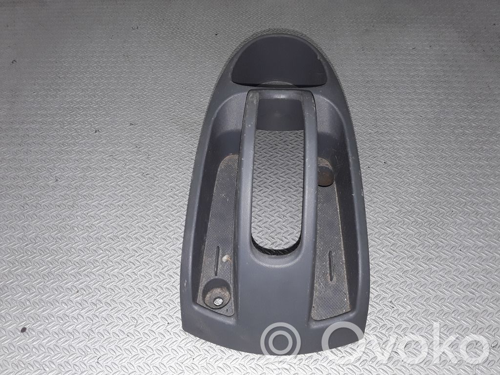 Toyota Aygo AB10 Garniture levier frein à main 