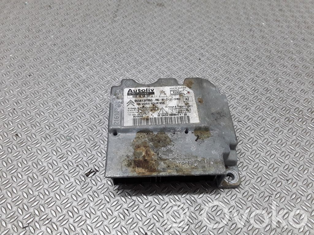 Unitate/modul de comandă airbaguri   9658137980