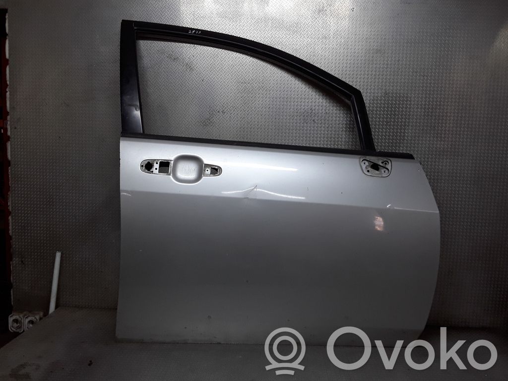 Porte avant