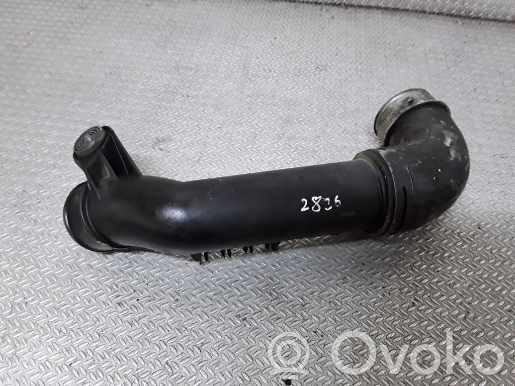 Volkswagen PASSAT B6 Furtun/conductă intercooler 