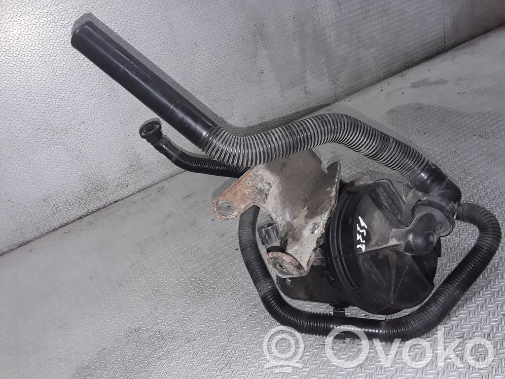 Audi A4 S4 B6 8E 8H Pompa powietrza wtórnego 