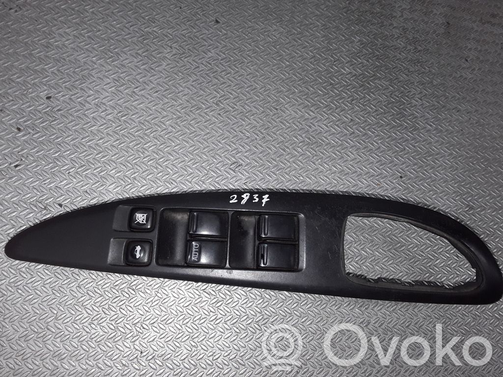 Electric window control switch   25401AV640
