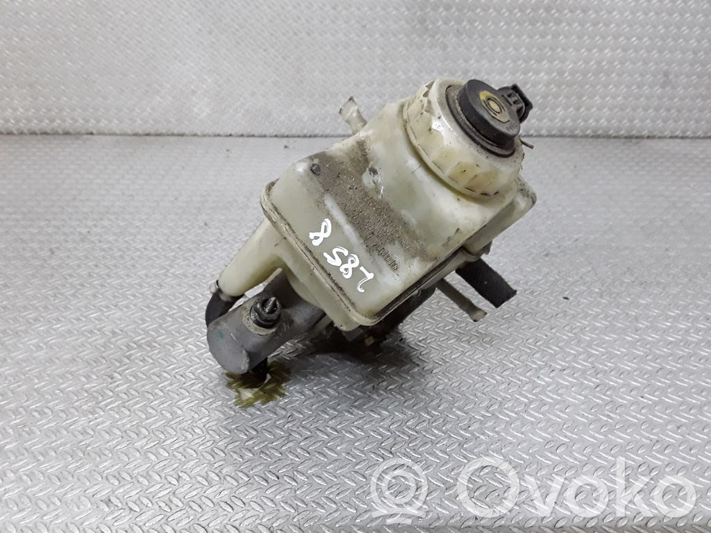 BMW 5 E39 Master brake cylinder 